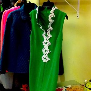 Elle sleeveless green dress
